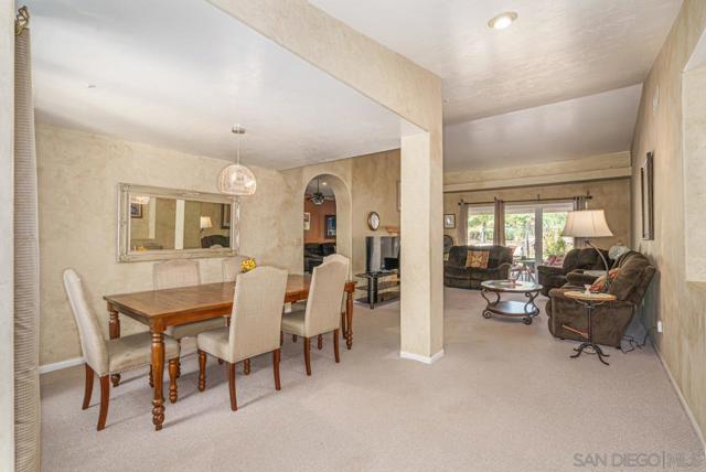 26152 Bellemore Dr, Romona CA: https://media.crmls.org/mediaz/80394845-255a-44d6-9fd2-91e566fc87db.jpg