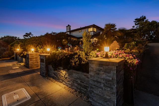 11550 Skyline Boulevard, Oakland CA: https://media.crmls.org/mediaz/803a233f-ddc7-420a-b25d-4c03e856c0a9.jpg