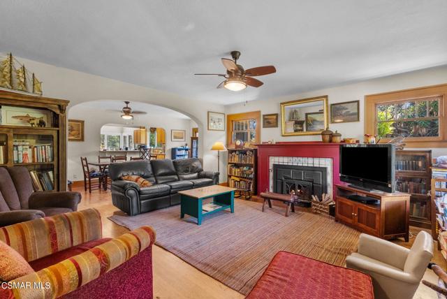 5682 Pine Grove Road, Santa Paula CA: https://media.crmls.org/mediaz/803a4bcd-2b81-46d6-9bd0-0f7fe23f6e88.jpg