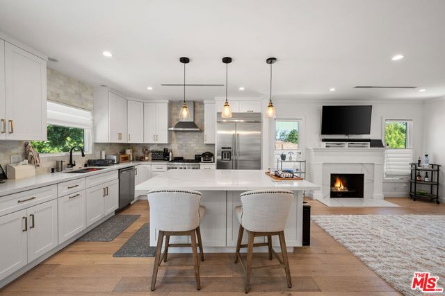 1839 Preuss Road, Los Angeles CA: https://media.crmls.org/mediaz/803aac8f-d634-4a5e-aee6-04004d11ad31.jpg