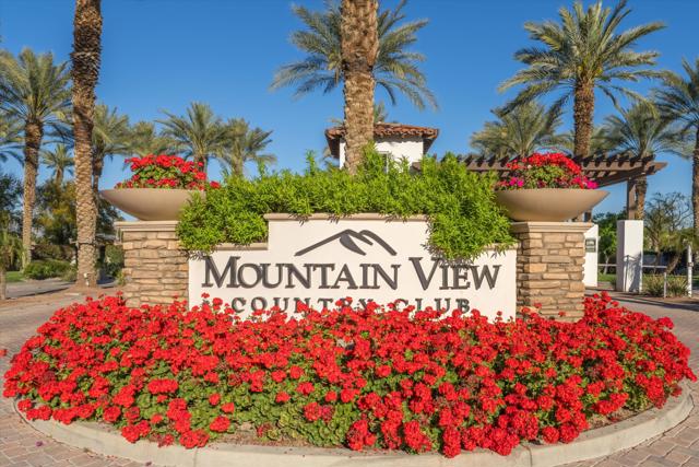 80143 Miramonte Lane, La Quinta CA: https://media.crmls.org/mediaz/803b0119-5c17-4bda-a42d-ea5b23ad579f.jpg