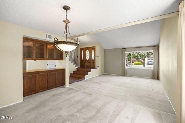 Detail Gallery Image 12 of 44 For 373 Sacramento Dr, Ventura,  CA 93004 - 4 Beds | 2/1 Baths
