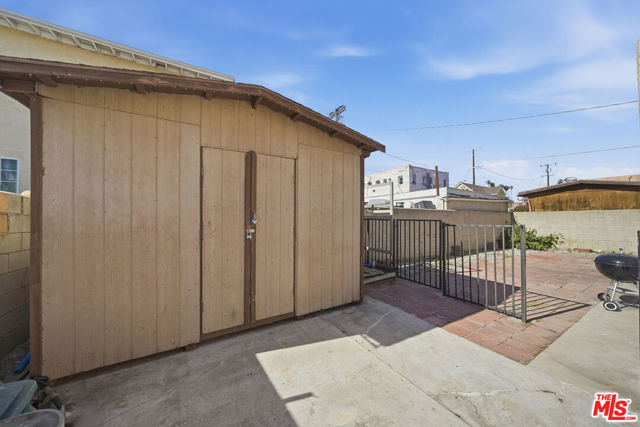 1147 S Westlake Avenue, Los Angeles CA: https://media.crmls.org/mediaz/803dc0a3-766c-433d-b420-8ea32c77f188.jpg
