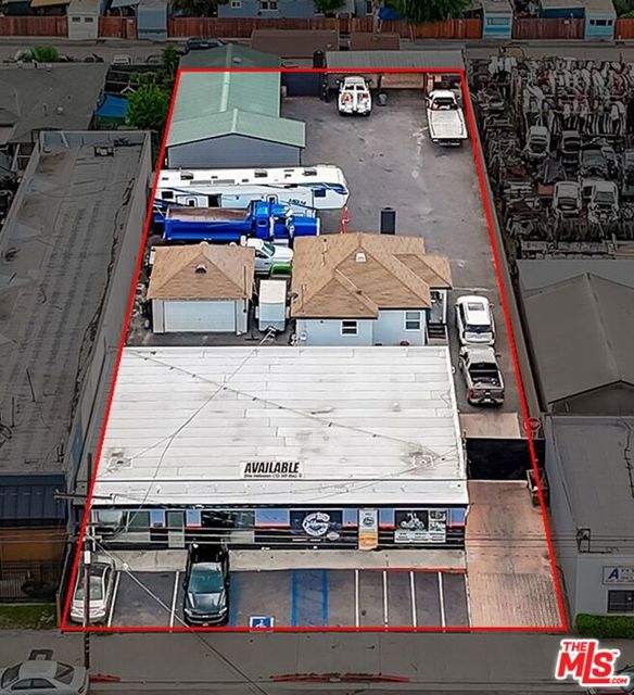 2446 2452 Durfee Avenue, El Monte CA: https://media.crmls.org/mediaz/803dd782-2fb0-41dd-8779-1b0969ce6fd9.jpg