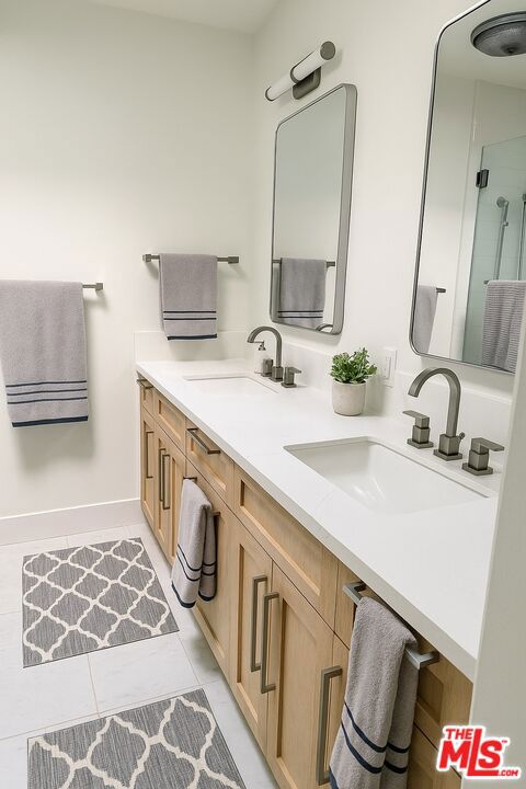 1475 N Kenter Avenue, Los Angeles CA: https://media.crmls.org/mediaz/803dd9cb-7ce7-4894-944a-f16b49c6b308.jpg