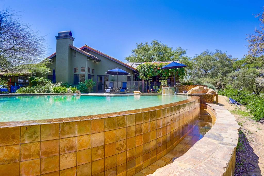 MLS #250034168SD img 34