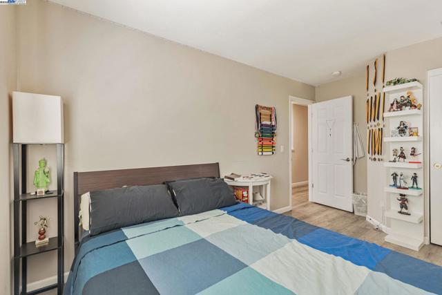 208 Jupiter Ct., Pittsburg CA: https://media.crmls.org/mediaz/803fe942-5886-4a53-bea6-40bdc9949e57.jpg