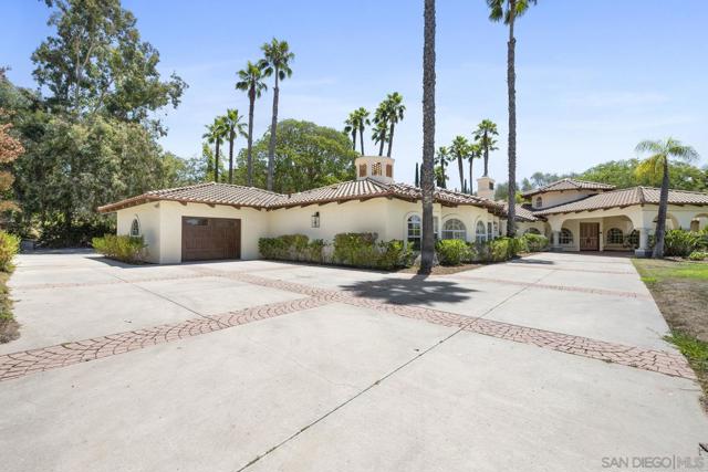 17601 Valle Verde, Poway CA: https://media.crmls.org/mediaz/80413cc3-7462-47b3-aa22-cc47fbc3c6aa.jpg