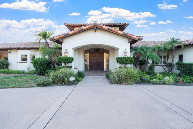 Detail Gallery Image 2 of 48 For 2155 Mil Sorpresas Dr, Fallbrook,  CA 92028 - 3 Beds | 3/1 Baths