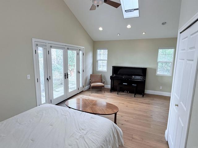 Detail Gallery Image 15 of 37 For 3515 Calle Gavanzo, Carlsbad,  CA 92009 - 4 Beds | 3/1 Baths