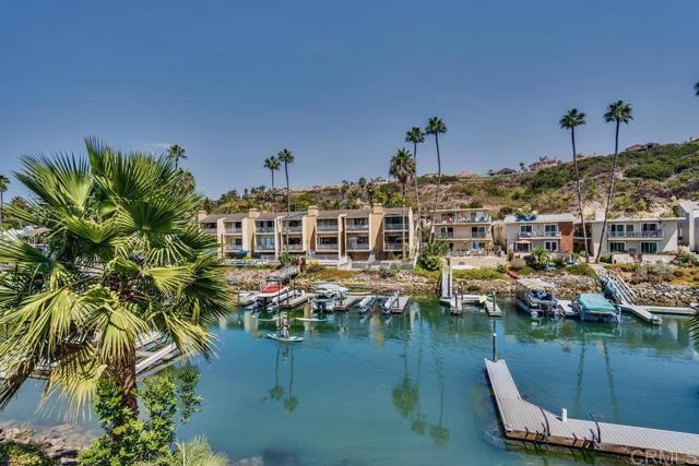 Detail Gallery Image 52 of 57 For 4529 Cove Dr #101,  Carlsbad,  CA 92008 - 4 Beds | 3/1 Baths