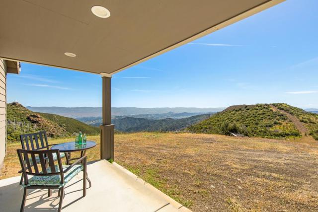 33501 Loma Chiquita Road, Los Gatos CA: https://media.crmls.org/mediaz/80462bc1-b744-488d-9c64-44354116217f.jpg