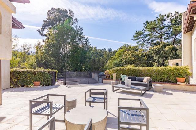 1035 Macadamia Drive, Hillsborough CA: https://media.crmls.org/mediaz/8046ce74-3f0d-4d04-905b-d6d401f53914.jpg