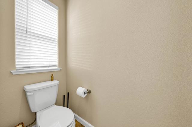 21 Sycamore Street, Greenfield CA: https://media.crmls.org/mediaz/80476670-e132-443c-b482-8e3ff8cea302.jpg