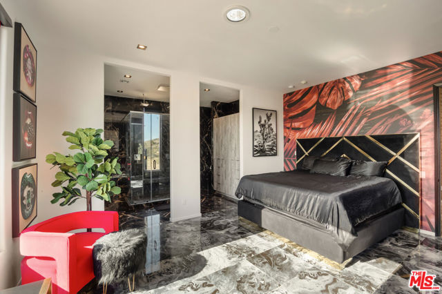 Primary Suite
