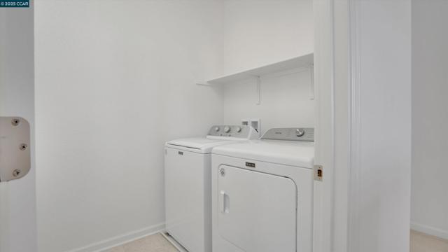 4763 Dundee St, Antioch CA: https://media.crmls.org/mediaz/8048930e-09e3-4624-b58a-c1c4b4763c5c.jpg