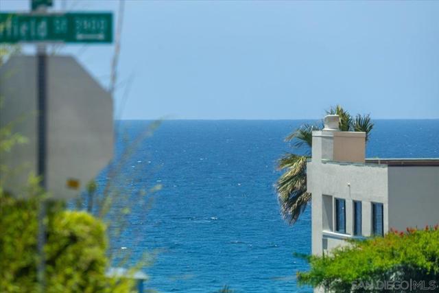 3960 Garfield St., Carlsbad CA: https://media.crmls.org/mediaz/8048d458-c40c-4c0f-b9ad-dc2ced9d940c.jpg