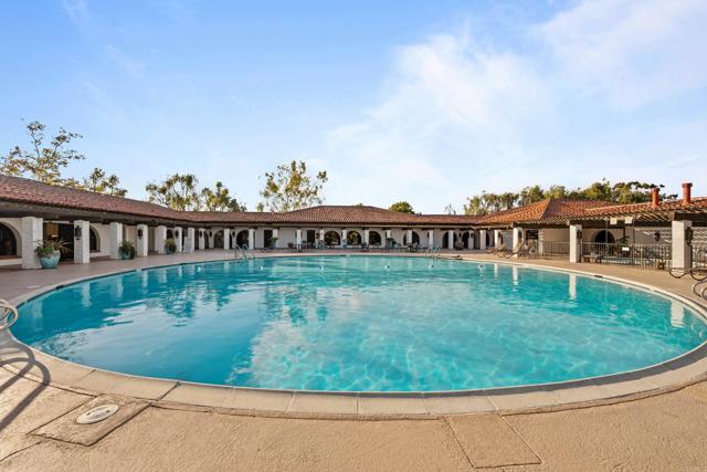 Detail Gallery Image 13 of 14 For 5406 Don Luis Drive, Carlsbad,  CA 92010 - 3 Beds | 2 Baths