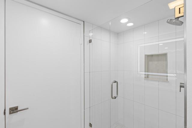 Detail Gallery Image 29 of 51 For 3851 Camino Lindo, –,  CA 92122 - 3 Beds | 2/1 Baths