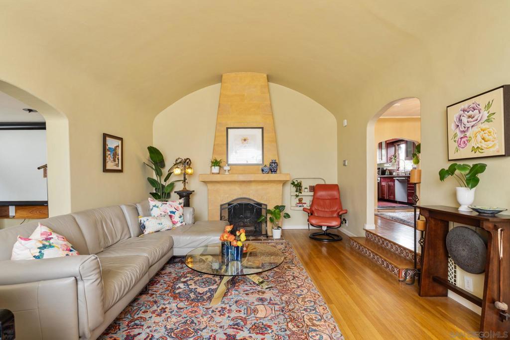 2743 33rd St - photo 6