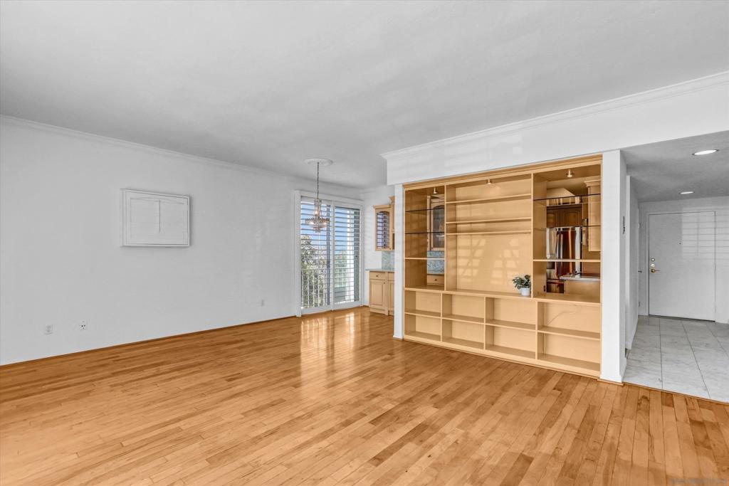 2410 Albatross St - photo 14