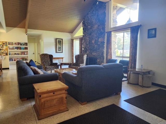 Detail Gallery Image 17 of 28 For 3909 Reche Rd #52,  Fallbrook,  CA 92028 - 2 Beds | 1/1 Baths