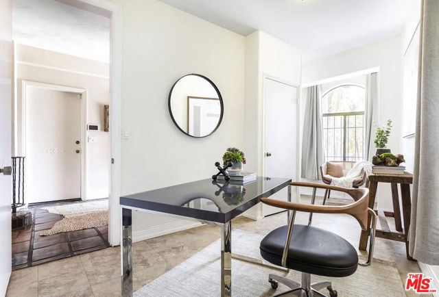 4 Bed Home for Sale in Los Angeles, California