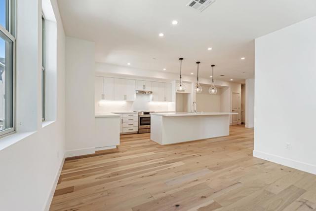 178 Oak Circle, Walnut Creek CA: https://media.crmls.org/mediaz/804d49d1-1de0-4a0f-b798-2ac009208809.jpg