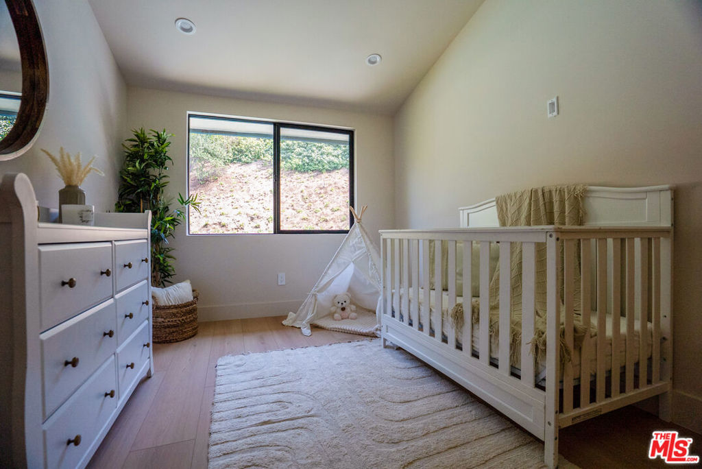 MLS #26852299 image #22