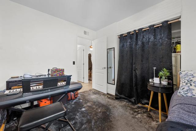 Detail Gallery Image 13 of 21 For 3470 Peach Tree Way, Oceanside,  CA 92058 - 3 Beds | 2 Baths