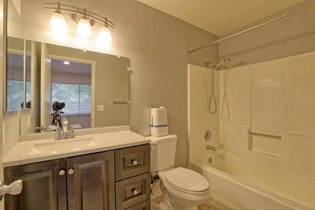 482 S Willard Avenue, San Jose CA: https://media.crmls.org/mediaz/804fc31b-4e68-478a-9349-245e6335c9de.jpg