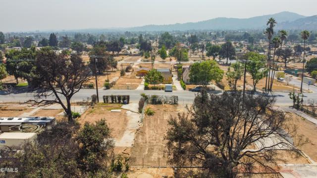 Detail Gallery Image 10 of 13 For 303 W Altadena Dr, Altadena,  CA 91001 - – Beds | – Baths