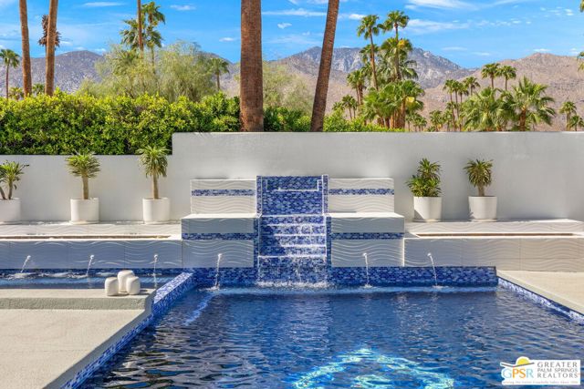 2087 S Toledo Avenue, Palm Springs, CA 92264