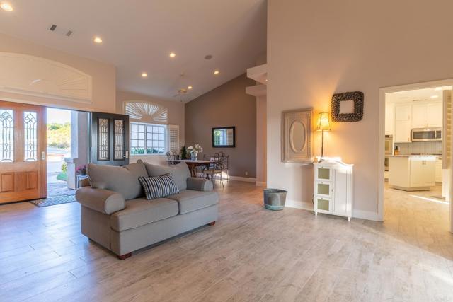 30646 Red Hawk Road, Valley Center CA: https://media.crmls.org/mediaz/8051b3bc-565f-43fc-8d7e-e94b758d32ba.jpg
