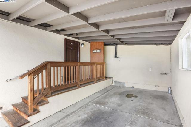 33408 4th Street, Union City CA: https://media.crmls.org/mediaz/805243ef-fd6a-4618-9be3-7f178e4e28c0.jpg