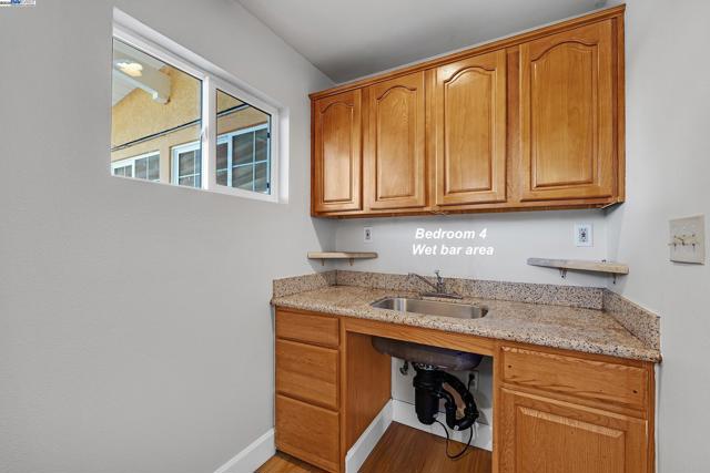 27946 Pompano Ave, Hayward CA: https://media.crmls.org/mediaz/8052d5be-131e-4f0f-9bf9-3e49d43ea03f.jpg