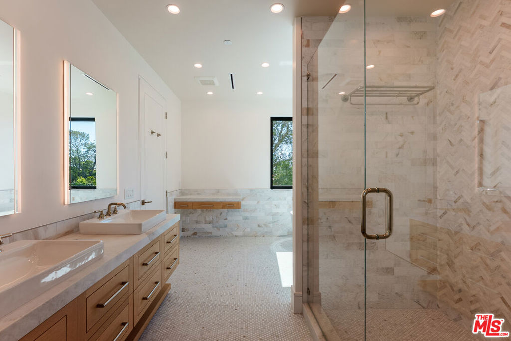 MLS #26667601 image #40