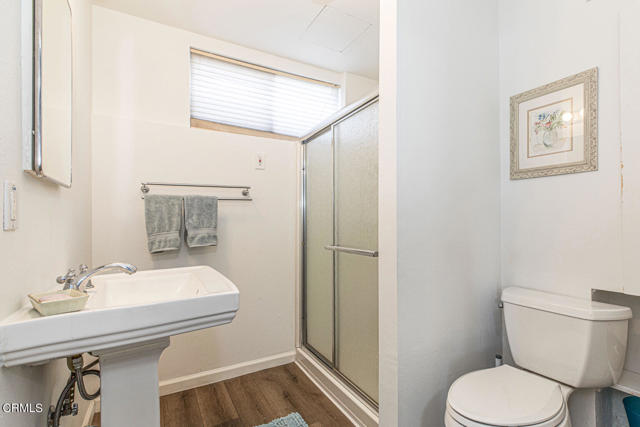 Detail Gallery Image 25 of 64 For 10272 Willow Springs Ln, Sunland,  CA 91040 - 4 Beds | 3 Baths
