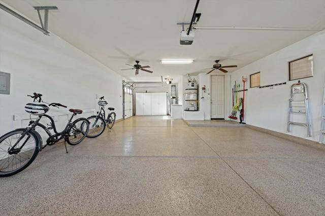 80233 Via Tesoro, La Quinta CA: https://media.crmls.org/mediaz/805447e9-2bc3-49ec-b7eb-14888f407b76.jpg