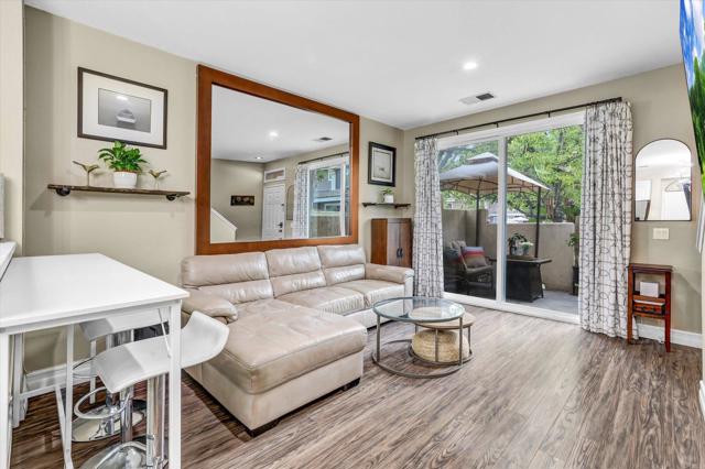 Front Image Thumbnail for CRPTP2601843