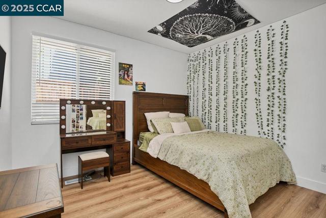 7016 Molluk Way, Clayton CA: https://media.crmls.org/mediaz/8055f1f0-f8d7-43f8-892e-be007d91a6eb.jpg