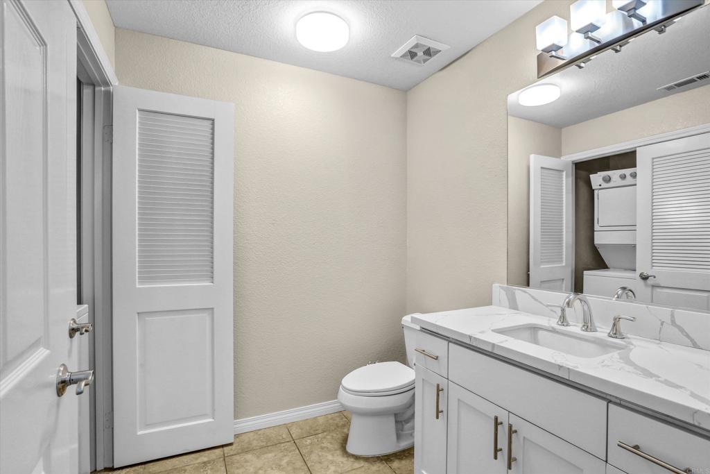 330 J Street - photo 13
