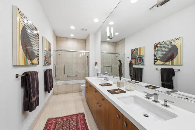 102 Waterford Circle, Rancho Mirage CA: https://media.crmls.org/mediaz/8056faba-d366-4e20-8e34-d3eb867e97f2.jpg