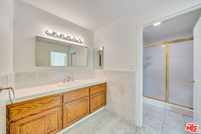 1100 Rodeo Road, Arcadia CA: https://media.crmls.org/mediaz/80597b4f-7839-4d98-9d0b-49211cce16cc.jpg