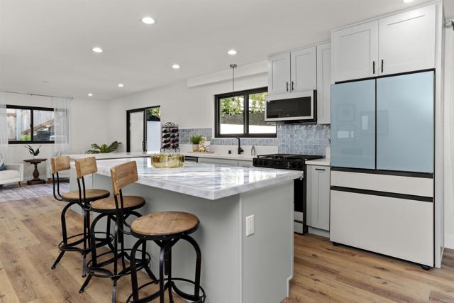 Detail Gallery Image 18 of 72 For 2841 Lloyd Street, San Diego,  CA 92117 - 5 Beds | 3/1 Baths