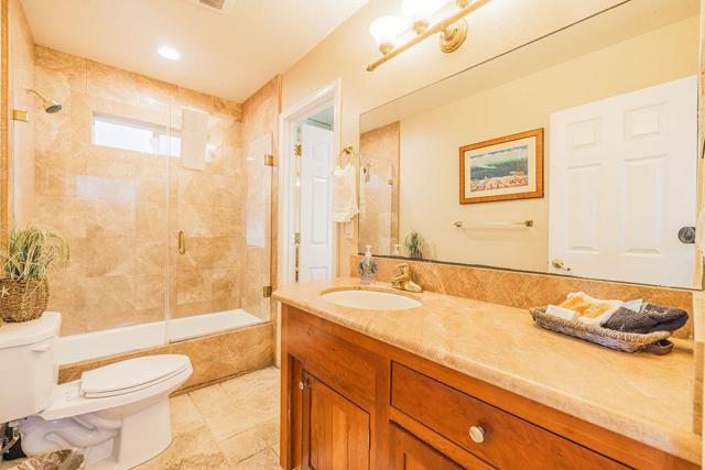 22818 E Cliff Drive, Santa Cruz CA: https://media.crmls.org/mediaz/805aab33-ba4a-470b-9160-c4df62175034.jpg