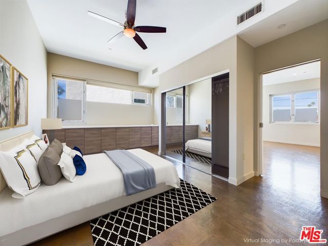 3130 Hutchison Avenue, Los Angeles CA: https://media.crmls.org/mediaz/805ae496-26ec-49b2-92db-3f095a6eda80.jpg