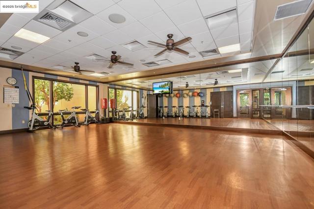 1147 Saint Julien St, Brentwood CA: https://media.crmls.org/mediaz/805aec76-d418-46fc-b9cc-baba0518c07b.jpg