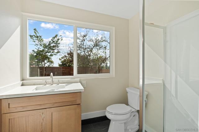 3910 Adams Street, Carlsbad CA: https://media.crmls.org/mediaz/805c1fb5-282b-4a1c-9439-db4476ccb3d4.jpg