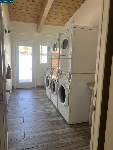 16711 Marsh Creek Road, Clayton CA: https://media.crmls.org/mediaz/805c2c9a-eb8d-4ddd-abc3-ac804fed2f97.jpg